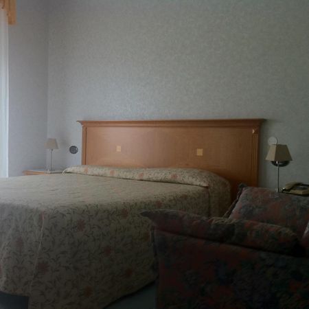 Hotel Lido Deiva Marina Zewnętrze zdjęcie