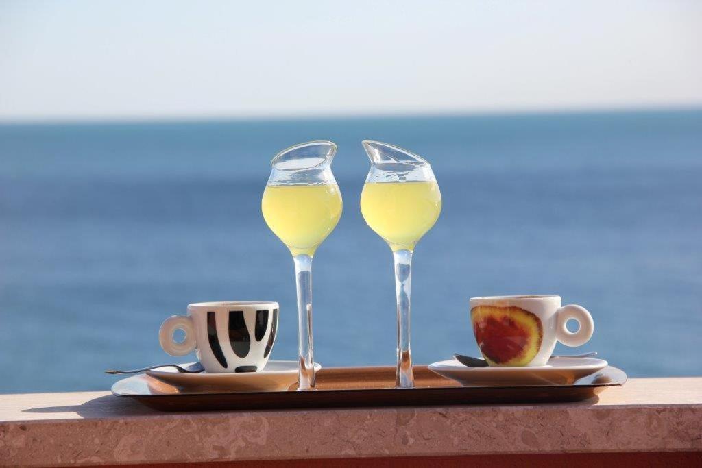 Hotel Lido Deiva Marina Zewnętrze zdjęcie