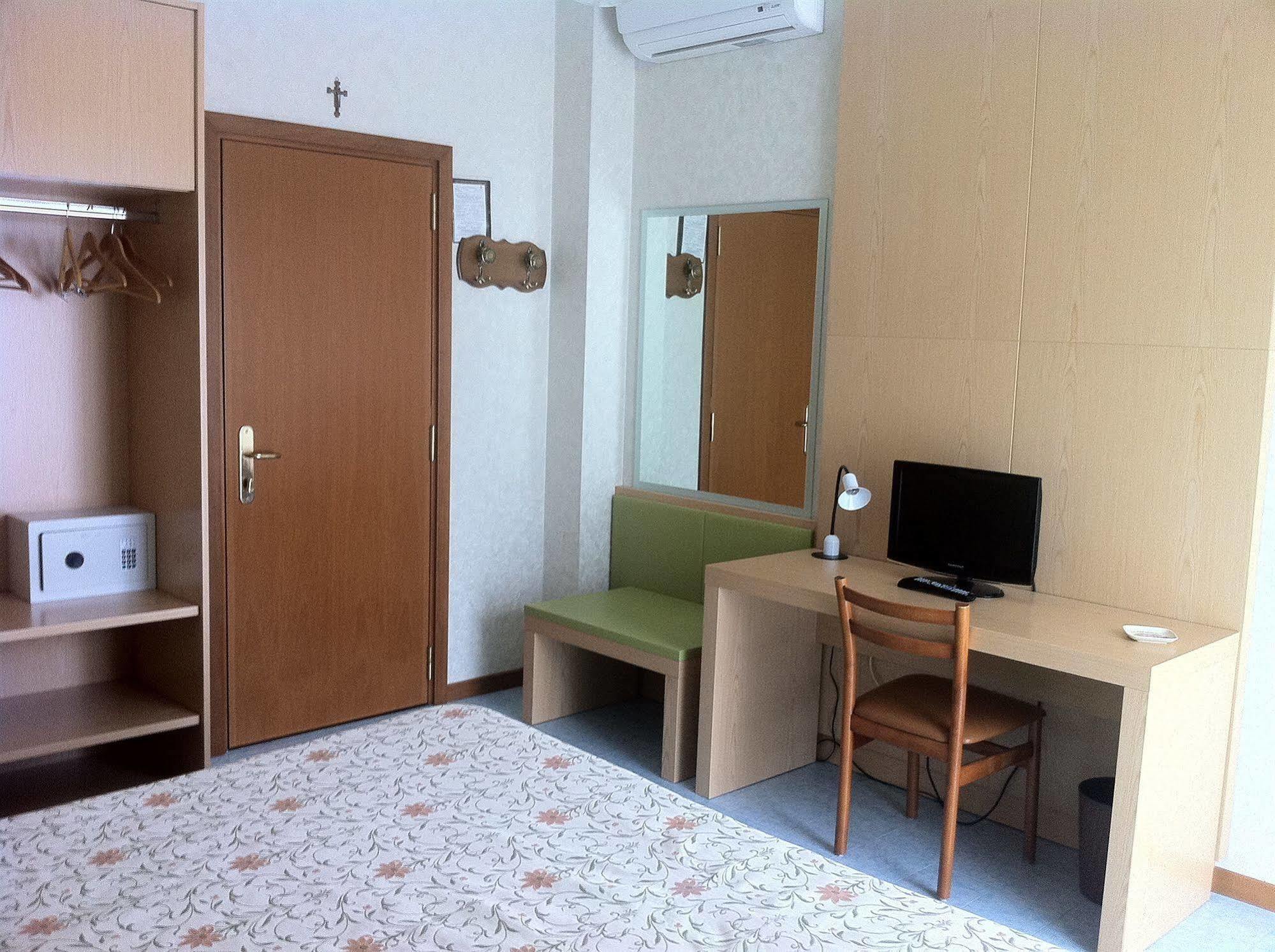 Hotel Lido Deiva Marina Zewnętrze zdjęcie